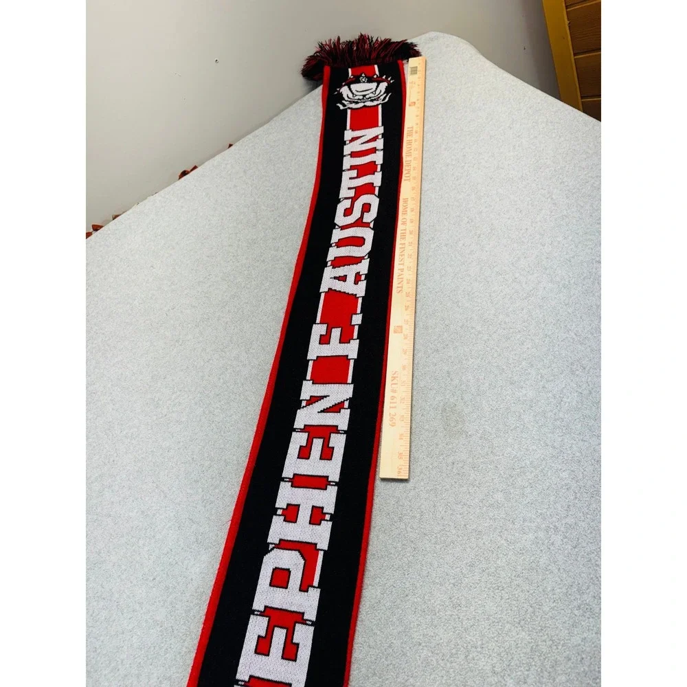 Ruffneck Scarves show your